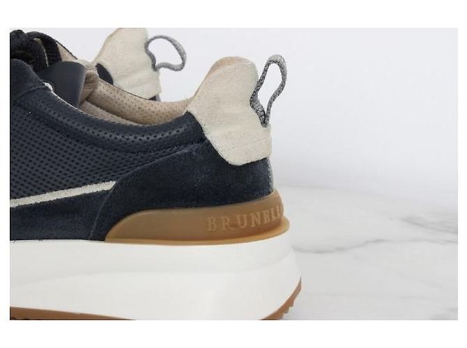 Brunello Cucinelli Suede Embossed Runner Sneaker - Ansicht 7
