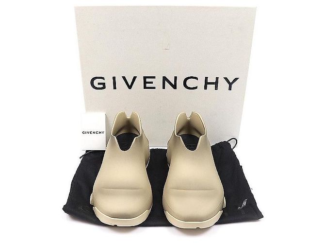 Givenchy Sneakers Monumental Mellow da Uomo in Gomma Opaca Beige - vista 2