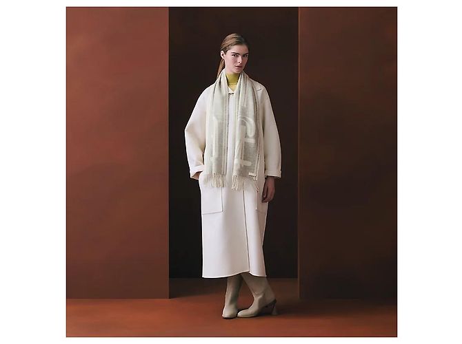Hermès Sciarpa in cashmere Petite Casaque Lettres Equestres - vista 3