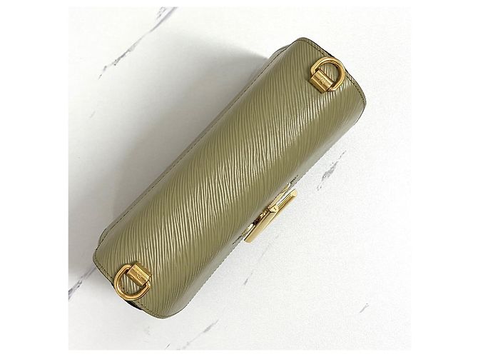 Louis Vuitton Borsa a spalla e crossbody Twist Chain - vista 13