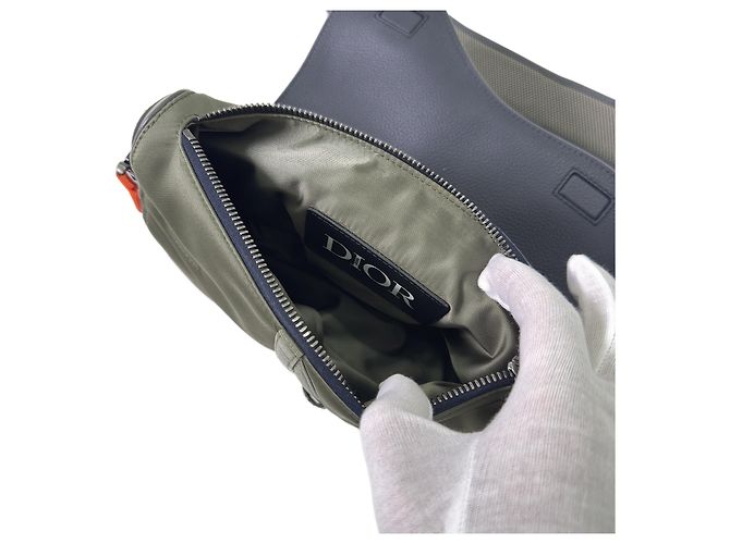 Dior Borsa a tracolla Saddle in nylon e pelle Olive - vista 10