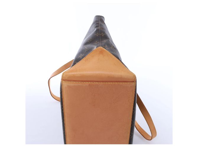 Louis Vuitton Cabas Mezzo Monogram Canvas Shoulder Bag in Brown M51151 - view 9