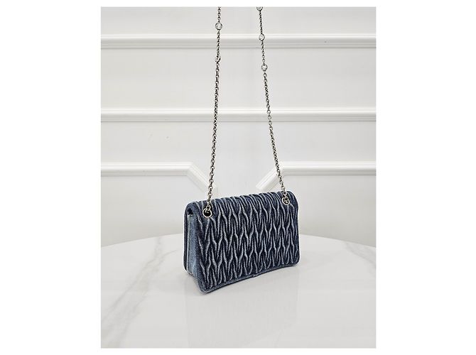 Miu Miu Borsa a spalla in denim matelassé con cristalli - vista 3