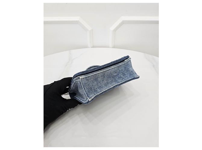 Miu Miu Borsa a spalla in denim matelassé con cristalli - vista 5
