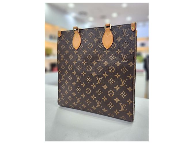 Louis Vuitton Borsa a tracolla Monogram Sac Plat PM - vista 5