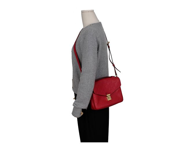 Metis Louis Vuitton Serie di borse a mano e a tracolla Pochette Métis Monogram Empreinte - vista 14