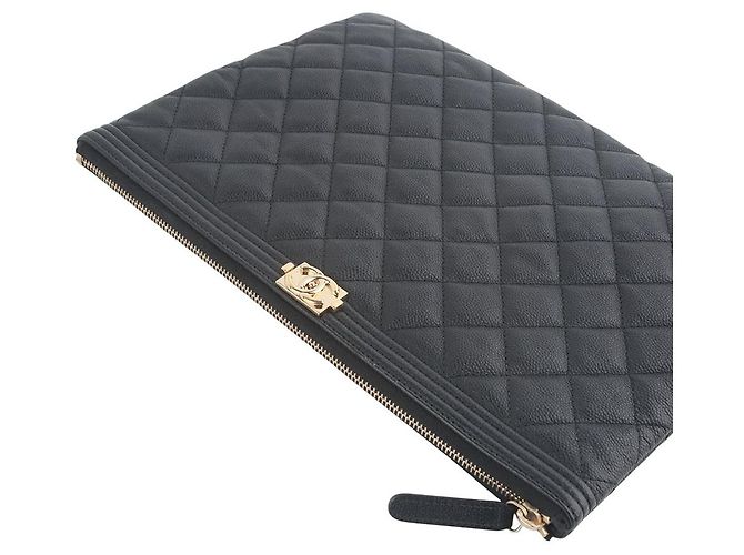 Chanel Borsa a pochette Boy Caviar Gold New Medium - vista 4