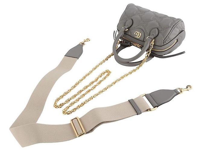 Gucci Mini borsa a tracolla GG Matelassé in pelle - vista 4