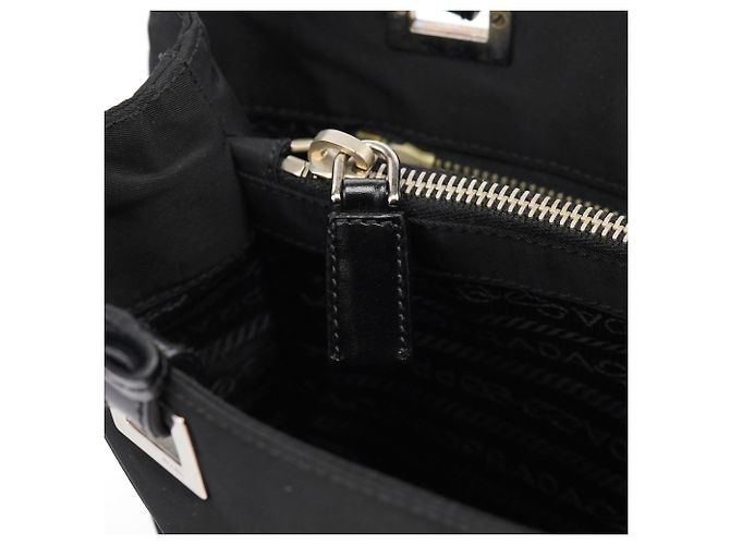 Prada Borsa Tote in nylon Tessuto nera - vista 9