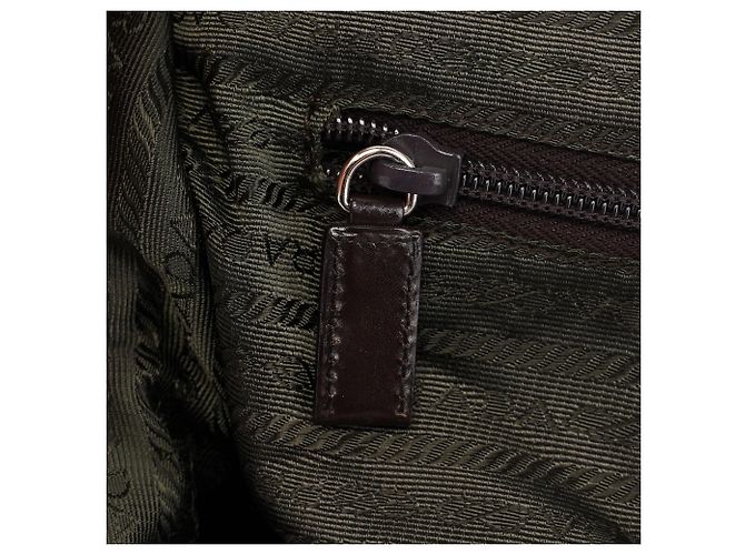 Prada Green Tessuto Chic Schultertasche - Ansicht 13