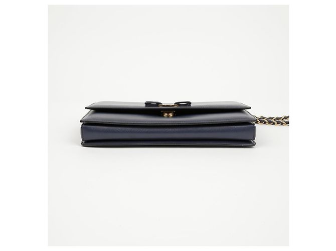 Salvatore Ferragamo Borsa a spalla e tracolla Saffiano Navy da donna - vista 8