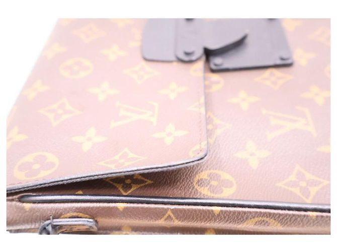 Louis Vuitton Clutch Monogram Lock Pouch - vista 9