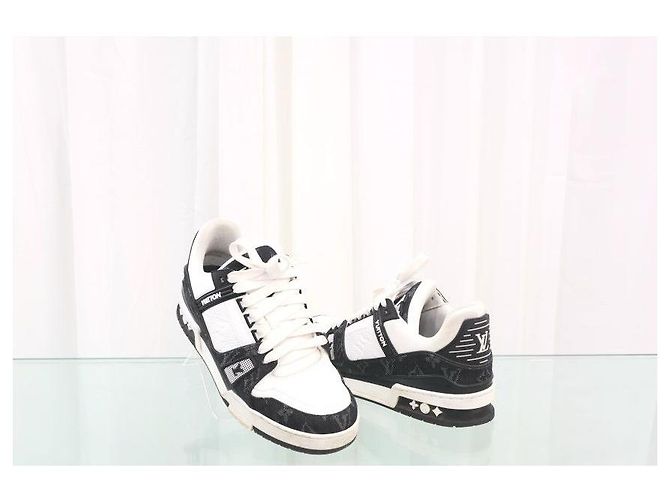 Louis Vuitton Baskets Monogram Black - vue 2