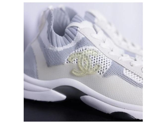 Chanel Sneakers in maglia con logo CC - vista 5