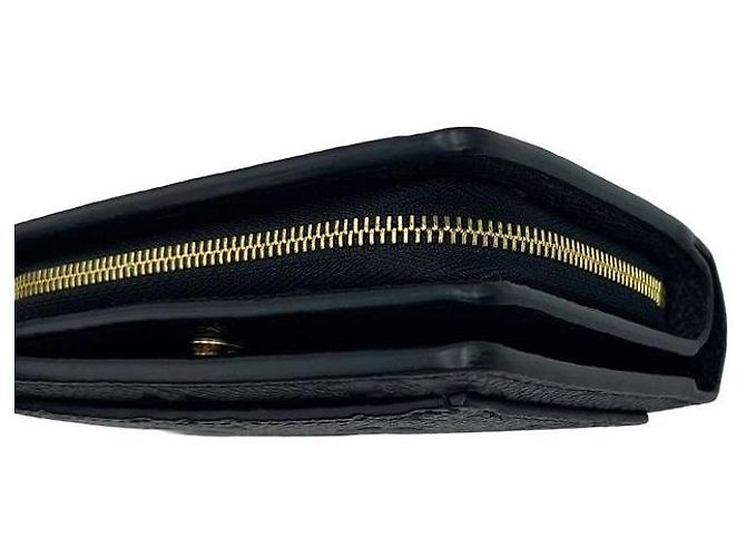 Louis Vuitton Cartera compacta mediana Clea Monogram Empreinte Leather Black - vista 6