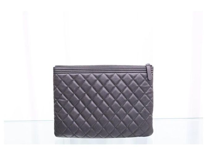 Chanel Clutch Boy Medium Nera - vista 3