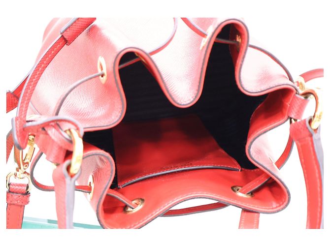 Prada Borsa a secchiello Saffiano a tracolla - vista 11