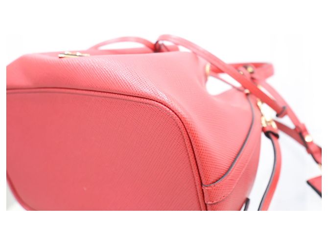 Prada Borsa a secchiello Saffiano a tracolla - vista 8