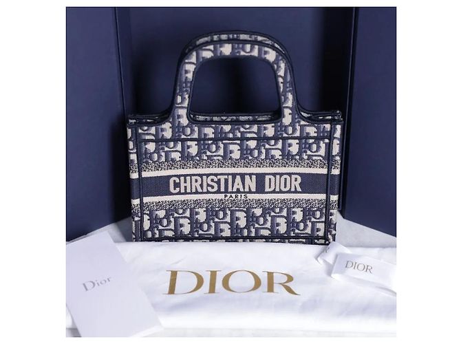 Borsa Dior Mini Book Tote Blu - vista 2