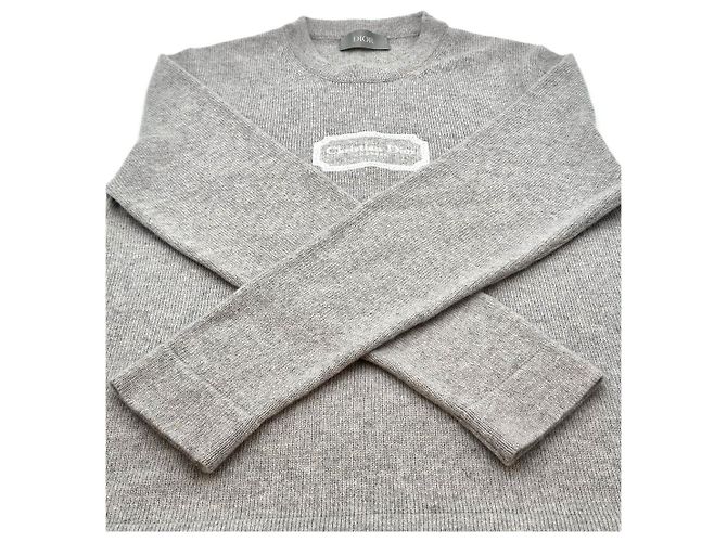 Dior Couture Pullover aus Kaschmir-Jersey Grau Zustand - Ansicht 8