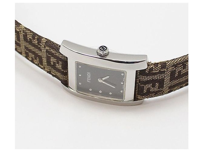 Fendi Relógio Classico Classic Steel Quartz com pulseira de tecido - vista 7