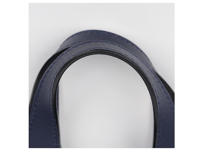 Burberry Borsa Tote in pelle blu navy con occhielli e stemma argento - vista 13
