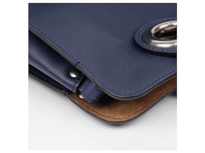 Burberry Borsa Tote in pelle blu navy con occhielli e stemma argento - vista 17