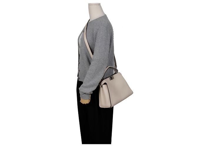 Fendi Borsa a spalla Medium Peekaboo Iconic Essential Tote Ivory Silver Tone - vista 13