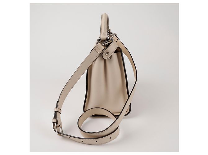 Fendi Borsa a spalla Medium Peekaboo Iconic Essential Tote Ivory Silver Tone - vista 5