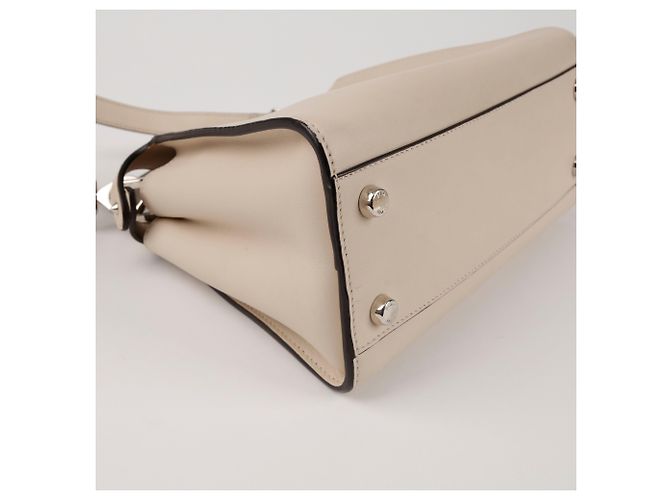 Fendi Borsa a spalla Medium Peekaboo Iconic Essential Tote Ivory Silver Tone - vista 7