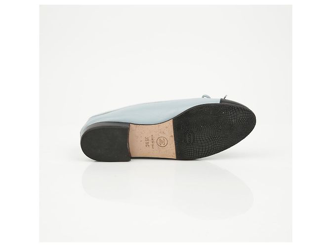 Chanel Sapatilhas de pele de vitela acolchoada - vista 11