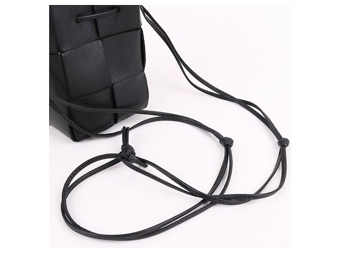 Bottega Veneta Mini borsa bucket Cassette nera - vista 6