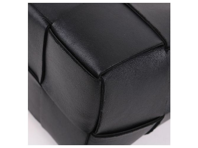 Bottega Veneta Mini borsa bucket Cassette nera - vista 9