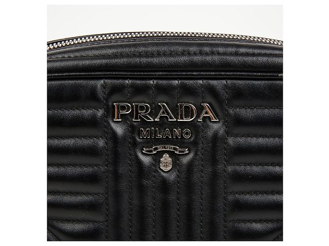 Prada Borsa a tracolla in pelle con logo in metallo Diagram e catena Nero - vista 2