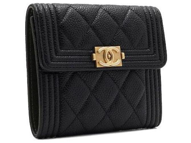 Chanel Cartera Caviar Boy Flap - vista 3
