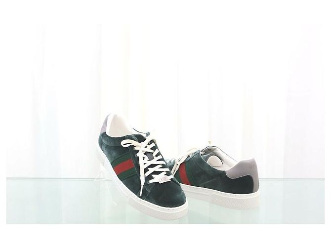 Gucci Sneakers Ace Square Web in velluto verde - vista 2
