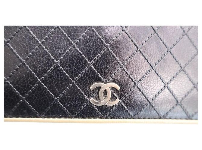 Chanel Damen Langbeutel Schwarz Silbernes Logo - Ansicht 13