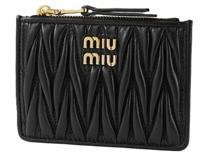 Miu Miu Kartenetui aus gestepptem Nappaleder - Ansicht 2
