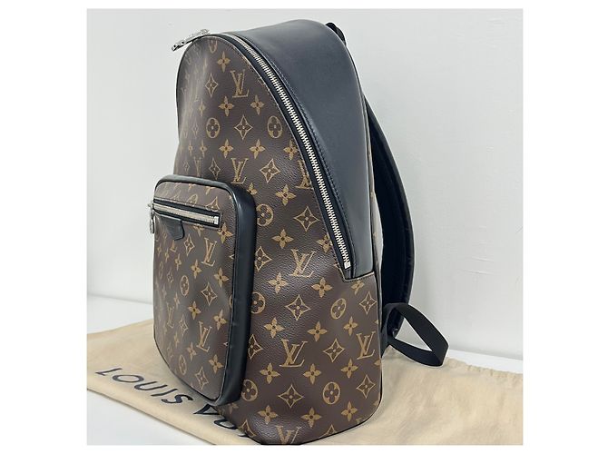 Louis Vuitton Sac à dos Makarasar Josh Backpack - vue 5