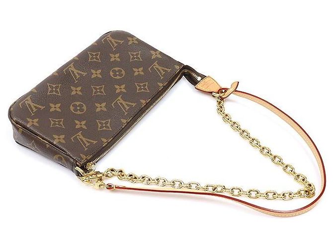 Louis Vuitton Pochette Accessoires Monogram Canvas - vista 4