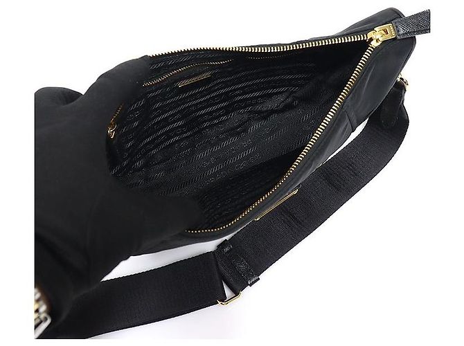 Prada Borsa a spalla Dumurun in pelle Saffiano e Re-Nylon nero - vue 5