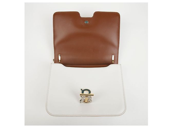 Burberry Medium Schultertasche mit Kette - Ansicht 10