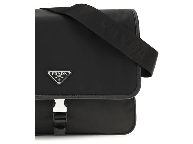 Prada Borsa a tracolla in poliammide riciclata nera - vista 4