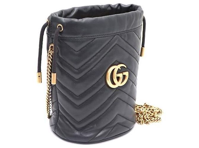 Gucci Mini borsa secchiello GG Marmont Chevron con catena dorata - vista 2