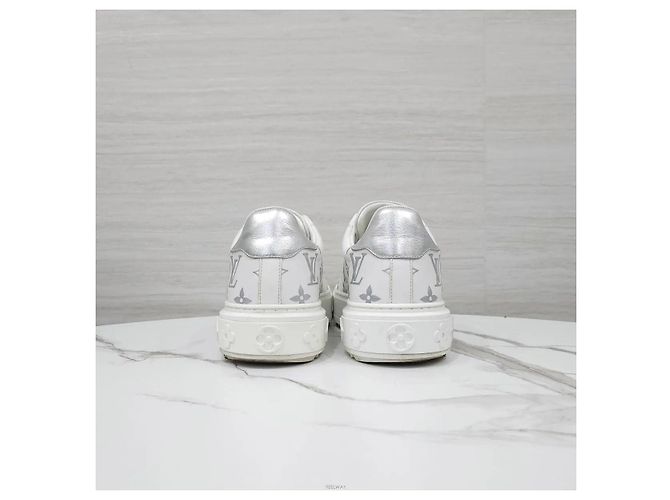 Louis Vuitton Timeout Sneakers Monogram Silver - Ansicht 3