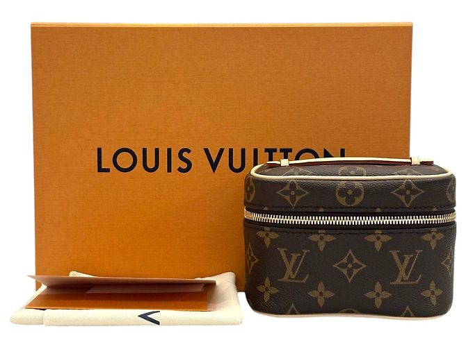 Louis Vuitton Pouch Nano Niece Monogram - vista 4