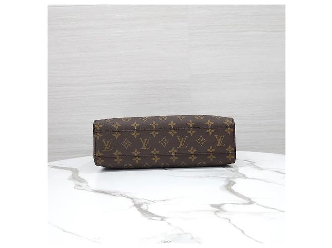 Louis Vuitton Borsa Crossbody Tote PM Monogram - vista 7