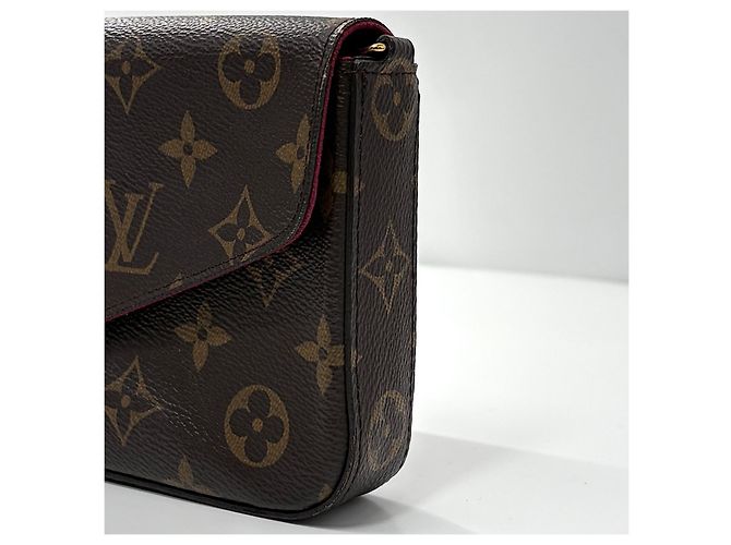 Louis Vuitton Borsa a tracolla Monogram Pouch Felicie con catena - vista 11