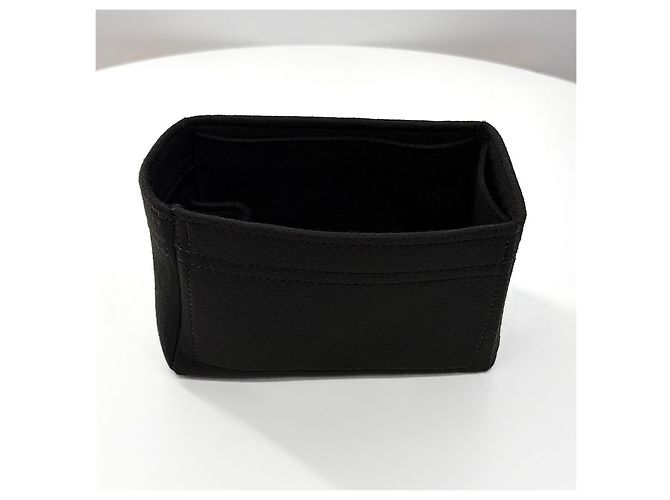 Prada Borsa bucket a tracolla Triangle Logo in Re-nylon Nero - vista 15