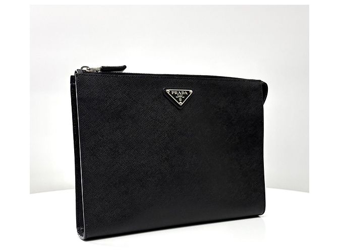 Prada Clutch in Saffiano con logo Triangle Nero - vista 2
